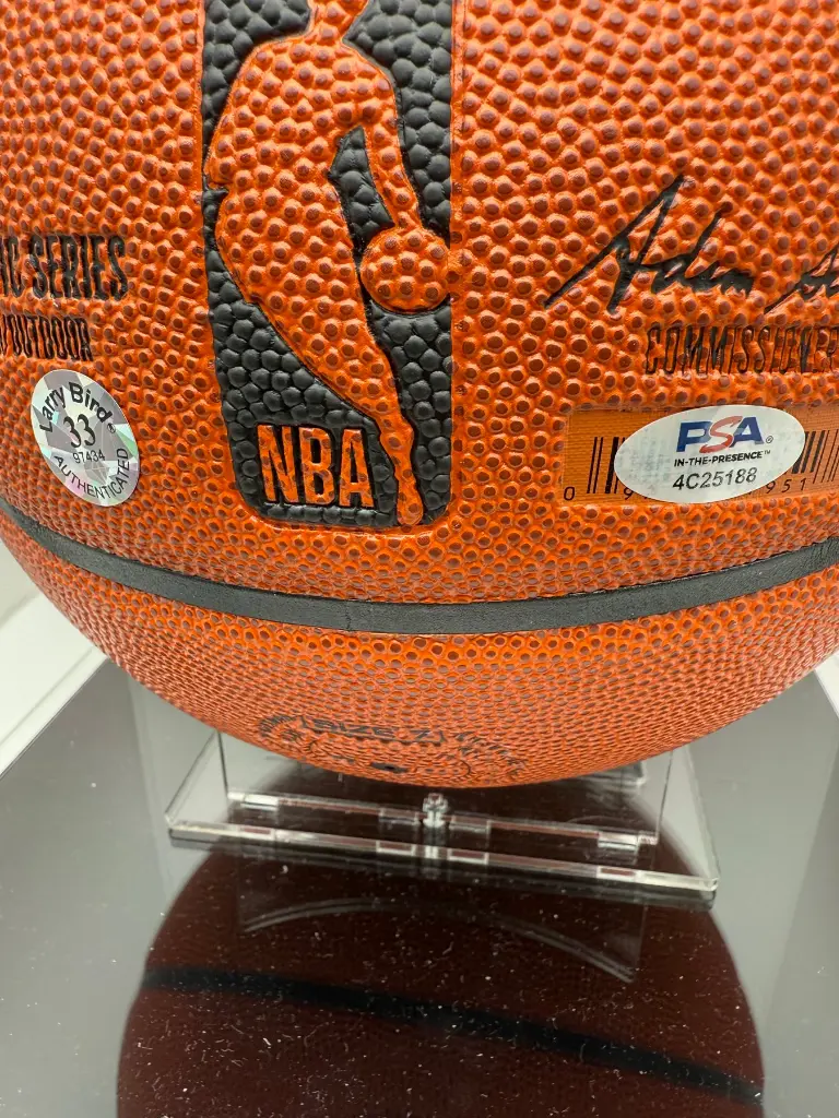 Larry Bird Signed Boston Celtics Basketball - 4.webp