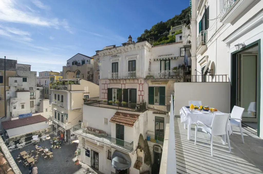 amalfi3.webp