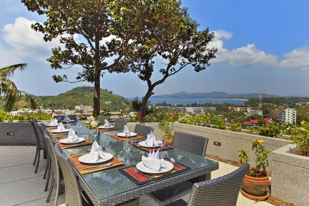 phuket4.webp