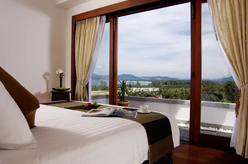 phuket10.webp
