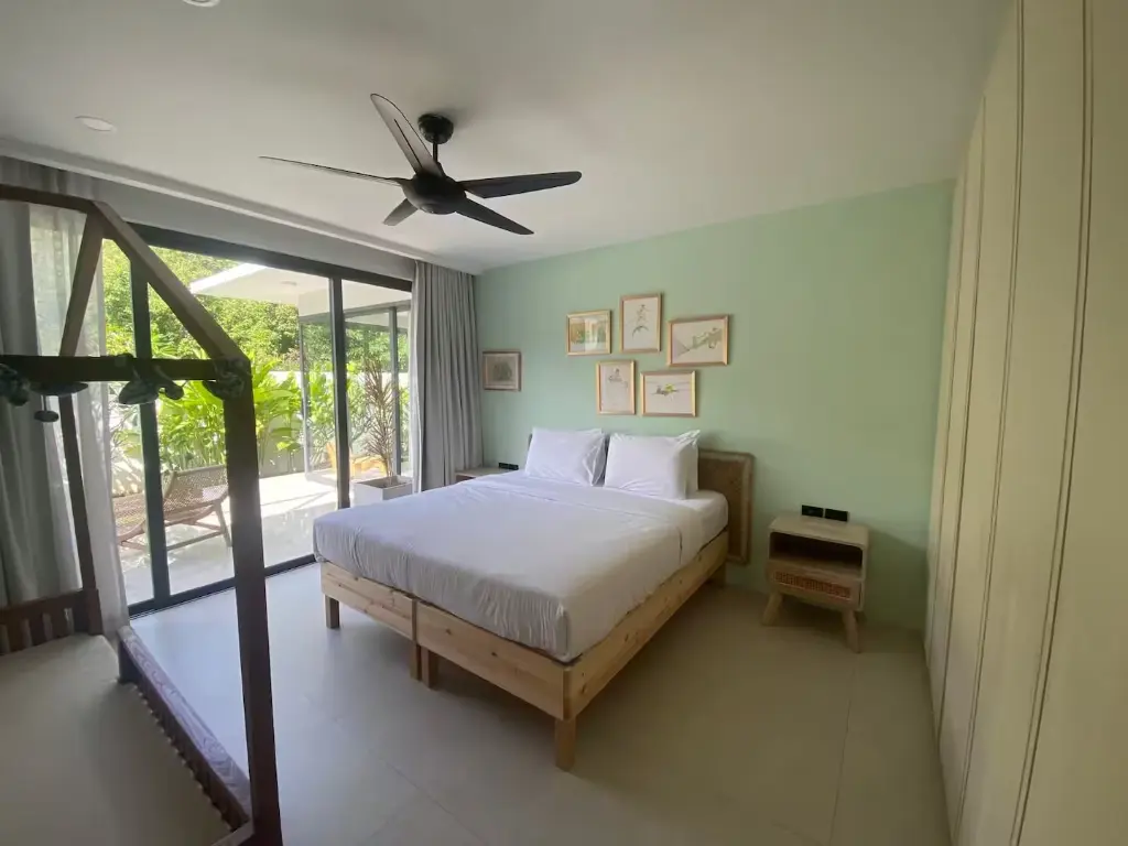 villa amour bedroom 2 2.webp