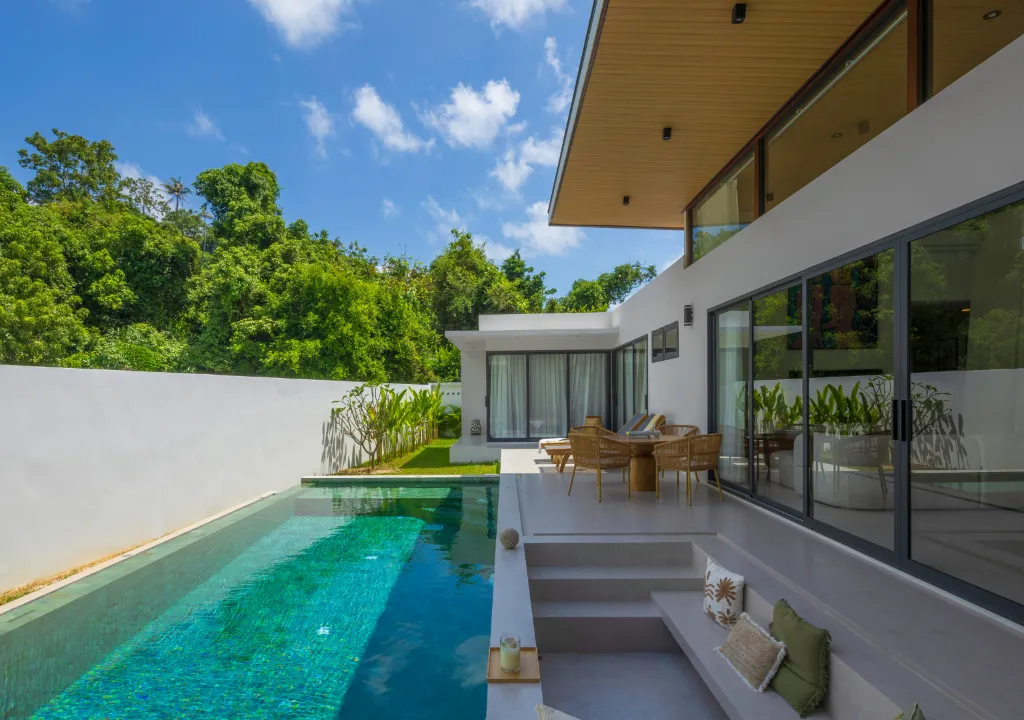Villa Pool & Garden, Sitting Area 1.webp