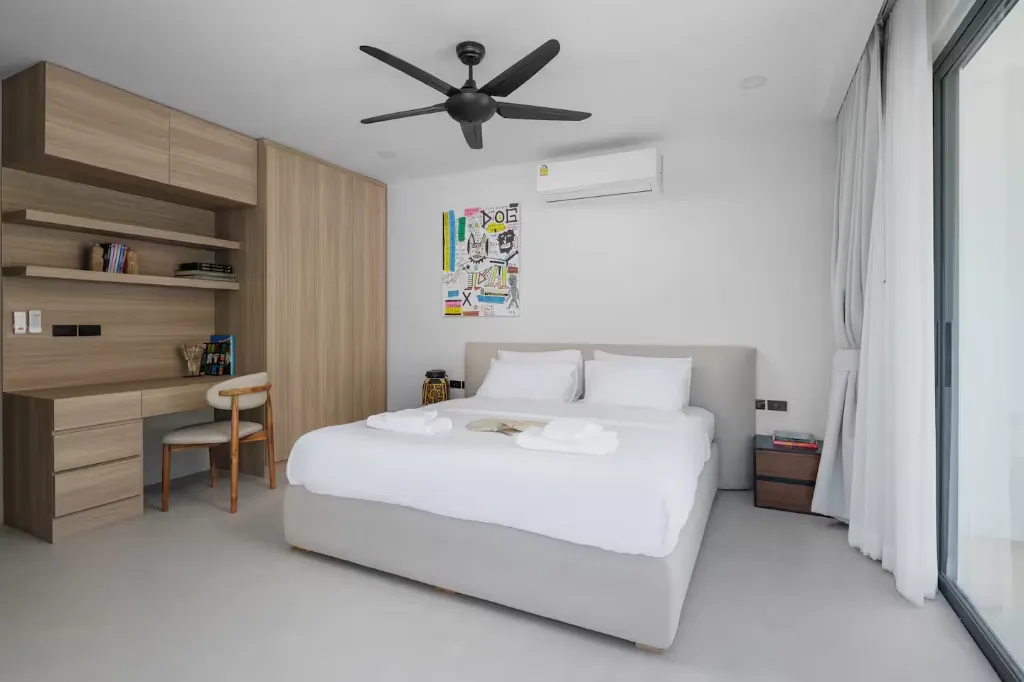 villa amour bedroom 3.webp