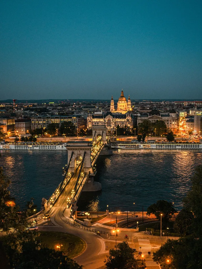 buda4.webp