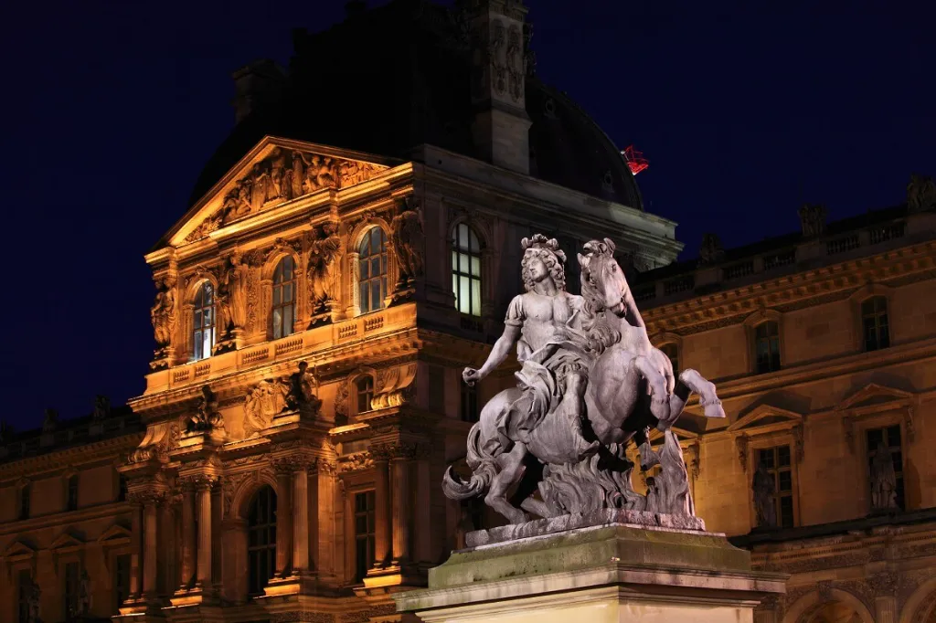 Paris-Art.webp