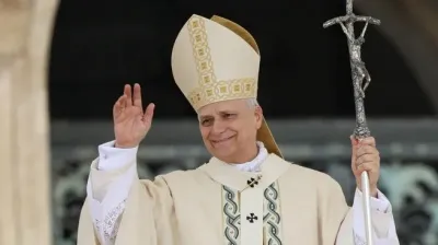 An Exclusive VIP Up-Close and Audience with The Pope for Two