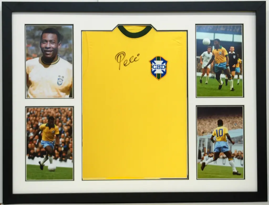 Signed and framed Pelé Brazil Football Shirt