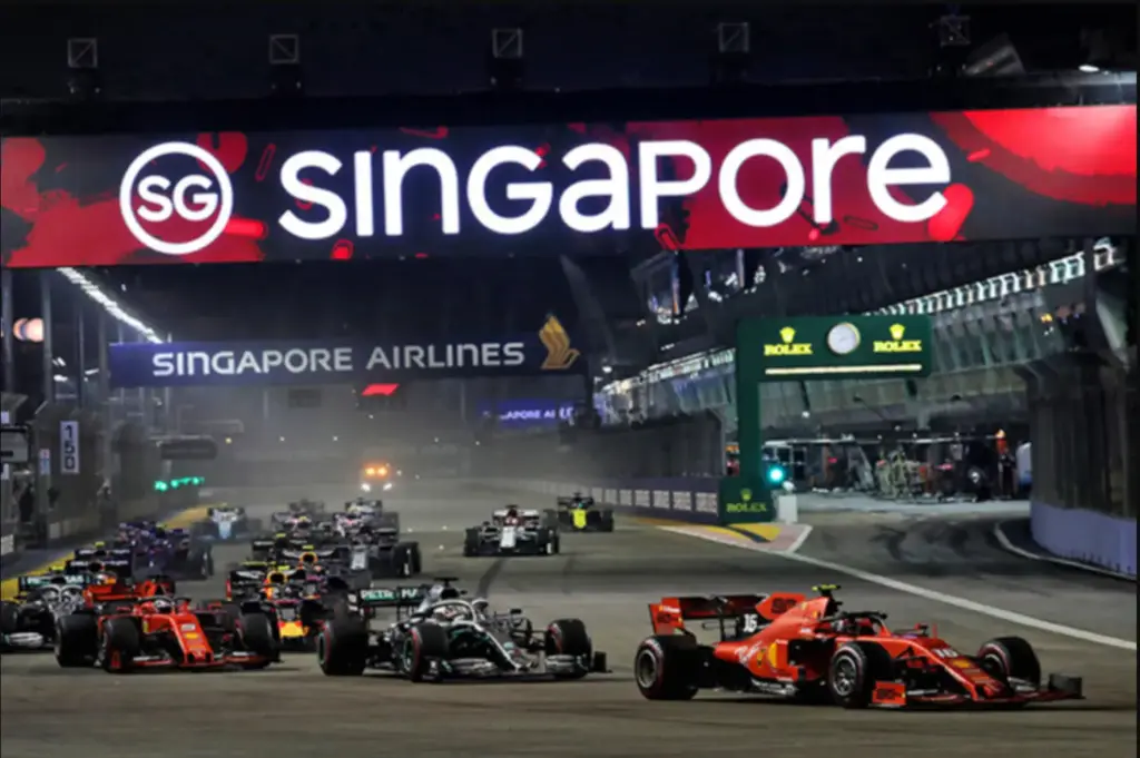 Sensational Singapore F1 Grand Prix 2026 Weekend for 2