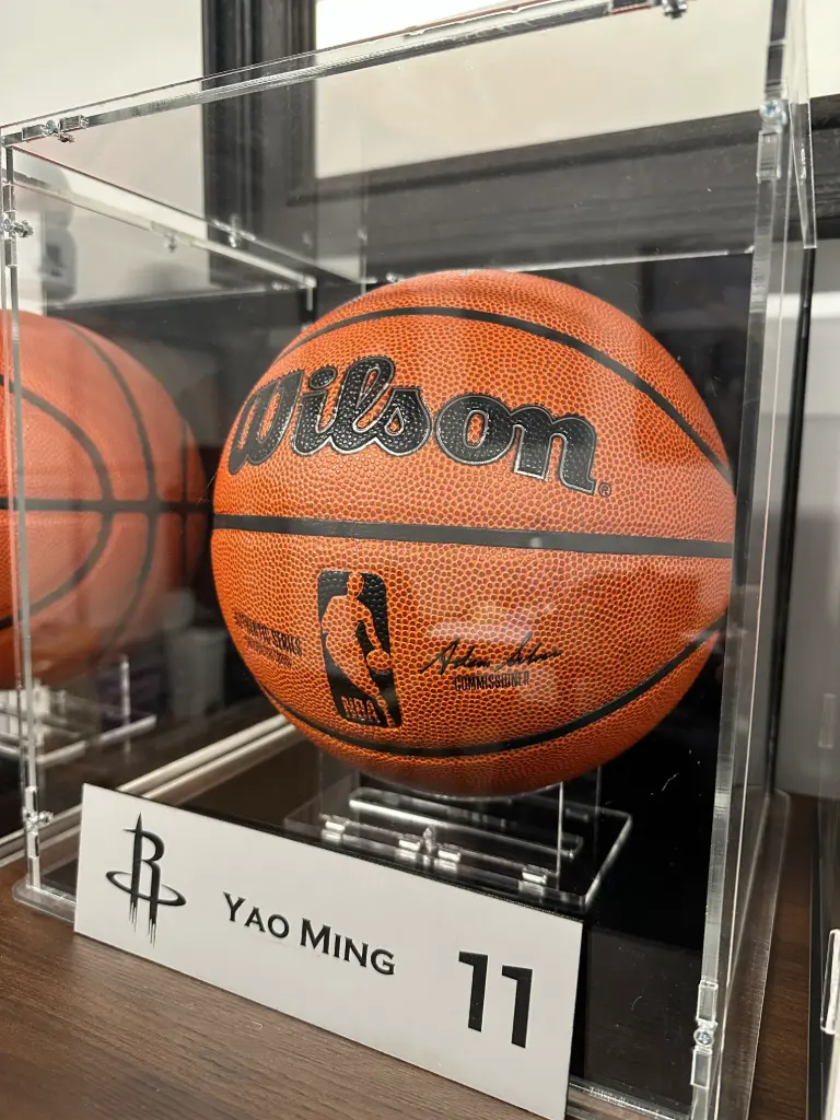 Yao Ming Signed Spalding Basketball - Beckett Certified with Hologram & Display Case Own a Global Icon: Yao Ming Signed Basketball